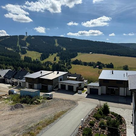 Apartmany Horizont Loučná pod Klínovcem Esterno foto