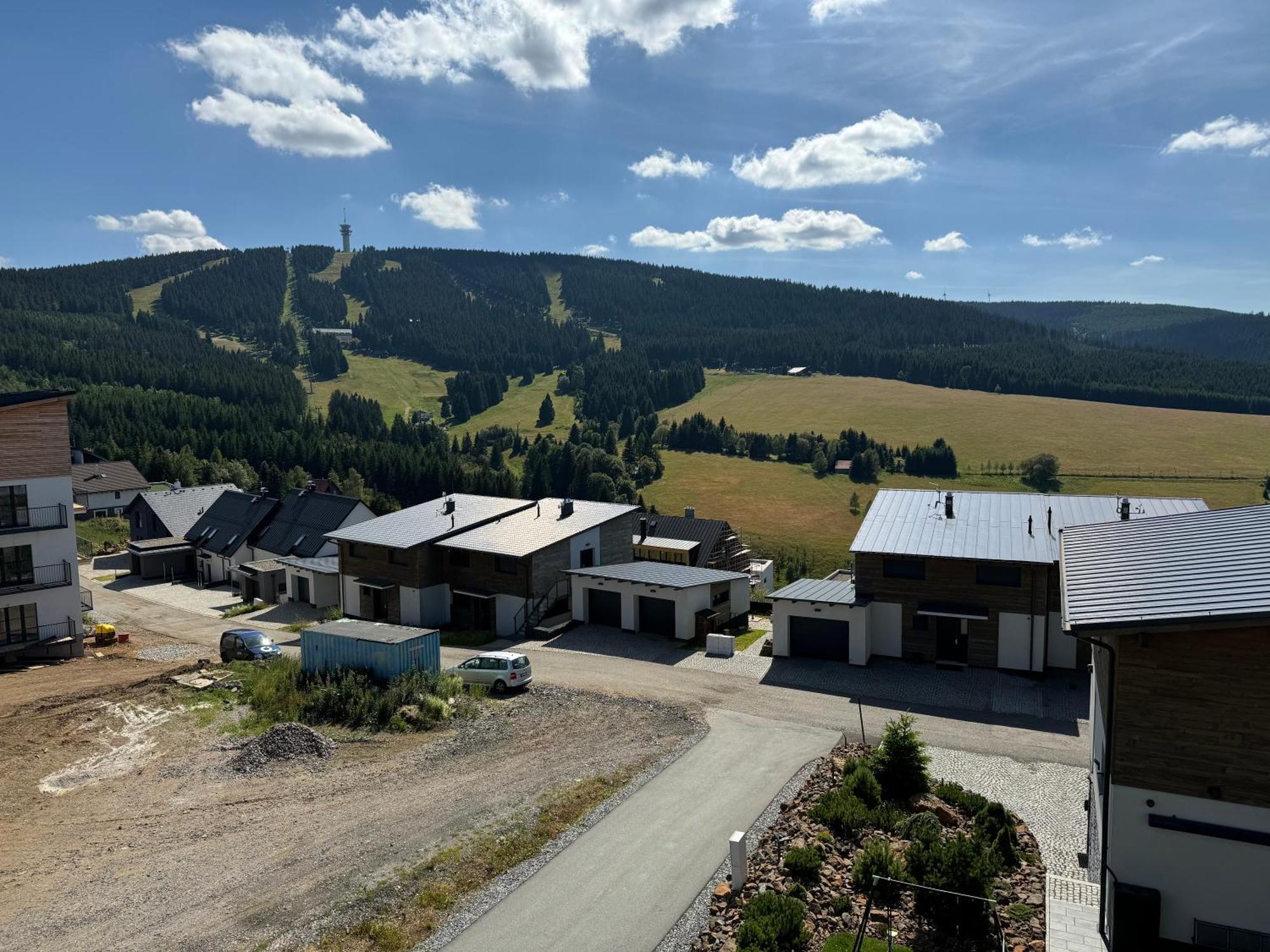 Apartmany Horizont Loučná pod Klínovcem Esterno foto